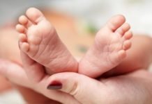 Senado aprova lei que garante apoio da mãe a bebê prematuro