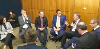 Só PRB, PP e PSB devem eleger 2 federais cada. Da Vitória confirma Senado