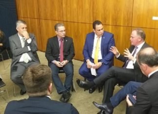 Só PRB, PP e PSB devem eleger 2 federais cada. Da Vitória confirma Senado