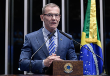 Contarato critica ilegalidade de escutas entre Moro e Dallagnol