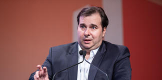 Deputado critica baixa produtividade do presidente da Câmara