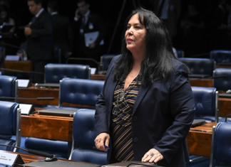 “Brasil errou feio no combate a Covid e continua errando’, diz senadora