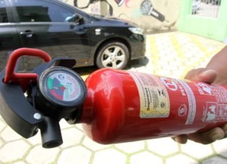Deputadas defendem volta dos extintores nos carros
