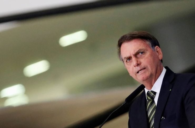 “Bolsonaro governa contra 70% da população brasileira”, lembra economista