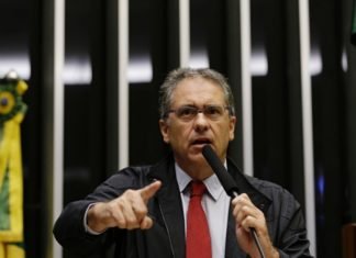 Petista vai relatar lei que flexibiliza improbidade administrativa