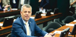 Deputado do ES é o novo presidente da FrenCOMEX