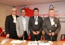 Prefeito apresenta plano que beneficia 150 mil moradores de Vila Velha