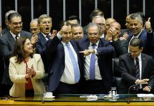 Previdência: Maioria da bancada do ES votou contra os destaques