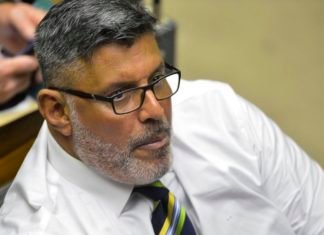 Rodrigo Maia e ACM Neto convidam Frota para o DEM