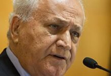 Deputados ainda recebem aposentadorias décadas após deixarem mandatos