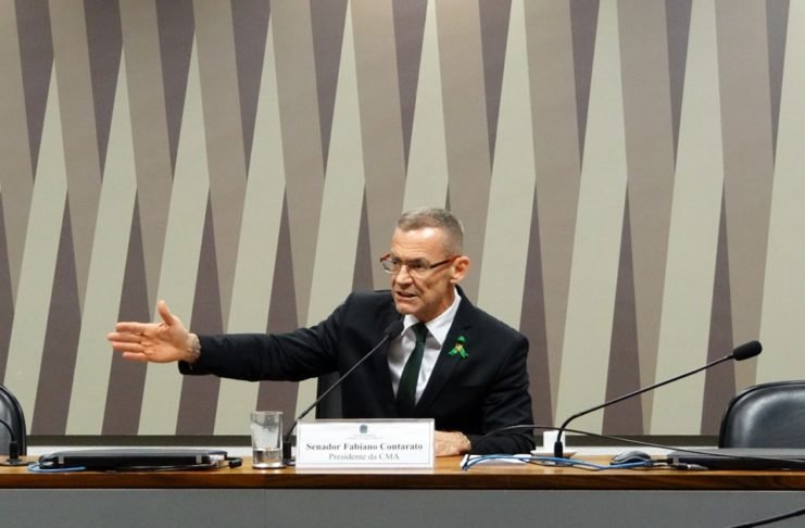 Senador vai ao STF contra MP da Liberdade Econômica