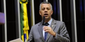 ‘Bolsonaro empoderou o Congresso’, diz deputado