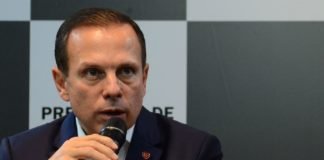 Bolsonaro deve reconhecer erros sobre Amazônia, diz Doria