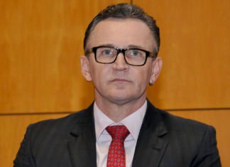 Deputado Majesky negocia ida para REDE