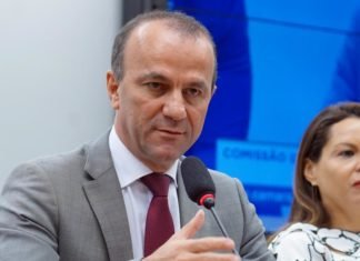 Deputado mais votado do ES alerta: Manato é retrocesso