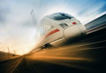 O Brasil, o trem e a tartaruga