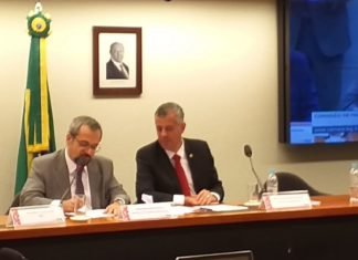 Ministro diz na Câmara que Che Guevara era covarde e não gostava de tomar banho