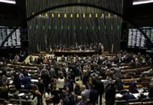 Capixabas votaram a favor dos vetos ao abuso de autoridade