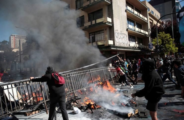 ‘Reforma Tributária é urgente”, diz Maia, apontando para o Chile