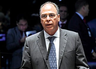 Crise no PSL deixa Bolsonaro refém do MDB e da ‘velha política’