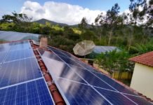 ANEEL tenta taxar energia solar e irrita deputados