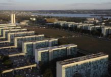 Intocáveis: Servidor público custa duas vezes mais que o privado