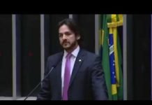 Deputado denuncia supergastos e propõe PEC dos penduricalhos