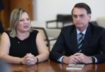 Para o Planalto, Joice chantageia o presidente Jair Bolsonaro