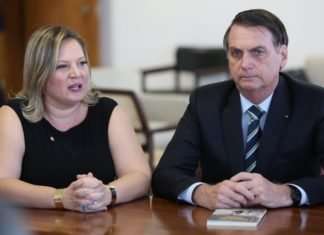 Para o Planalto, Joice chantageia o presidente Jair Bolsonaro