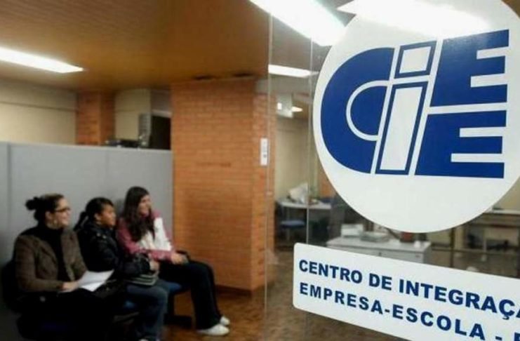 GDF abre vagas de estágio de nível médio e superior