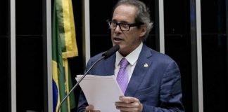 O Globo diz que senador capixaba é ultradireitista