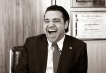 Deputado é expulso por gastar R$ 157 mil da Câmara para corrigir dentes