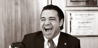 Deputado é expulso por gastar R$ 157 mil da Câmara para corrigir dentes