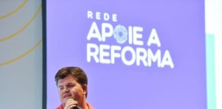 Deputado defende reforma que pode gerar economia de R$ 400 bilhões com funcionalismo