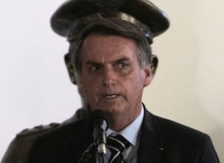 Pesquisa: Maioria da população é contra fechar Congresso