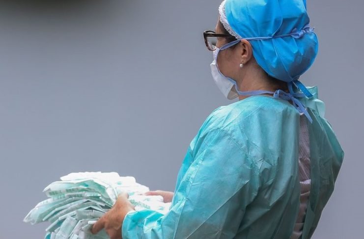 Com 3 milhões de habitantes, DF registra 260 casos, a maioria na faixa dos 42 anos