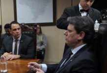 Deputado pede fim da cobrança de pedágio nas rodovias federais