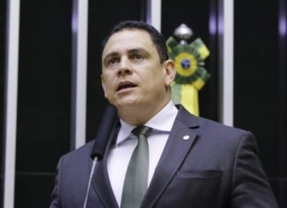 Deputado destina R$ 4.9 milhões para saúde de 30 municípios