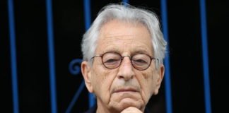 Por que Bolsonaro quer armar a população? Gabeira explica