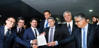 Mais um senador se lança candidato a presidência do Senado