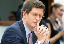 Em nota, senadora Rose pede saída do ministro do Meio Ambiente e critica governo