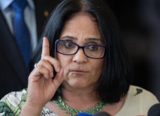 Candidatos apoiados por ministra foram todos derrotados