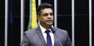 Deputado federal perde o mandato por compra de votos