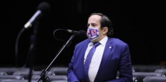 Líder denuncia que briga política na Câmara prejudicou população