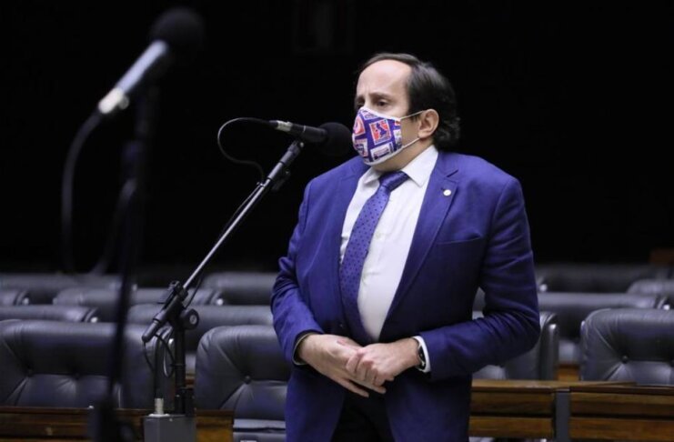 Líder denuncia que briga política na Câmara prejudicou população