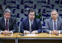 Bloco de Maia já teria 65 votos a mais para vencer eleição na Câmara