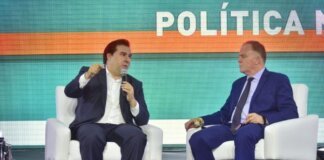 Presidente da Câmara almoça no ES em busca de votos para sua reeleição