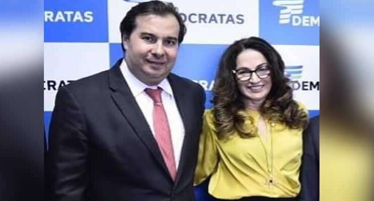 Sopa de baleia: Nem o DEM apoia candidato de Maia. Só 3 deputados na lista