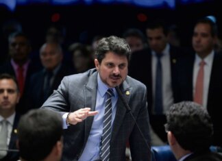 Senador descarta votar no MDB ‘qualquer que seja o candidato’