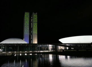 Aprovado pior orçamento da história; detona Previdência